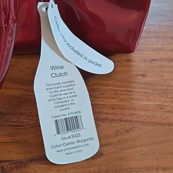 Cute & Clever Insulated Wine Carrier - Picture 3 of 6